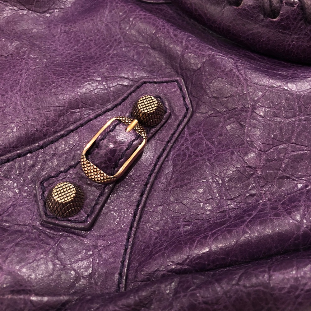 Balenciaga City Bag with Rose Gold Metal Buckles - Picture 2 of 4